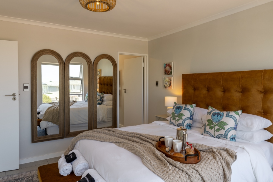 To Let 3 Bedroom Property for Rent in Big Bay Western Cape